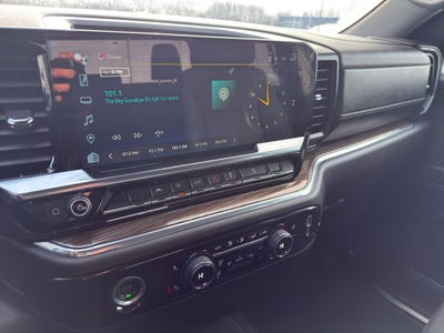 2024 Chevrolet Silverado 1500 Crew Cab Short Box 4-Wheel Drive LT 1LT