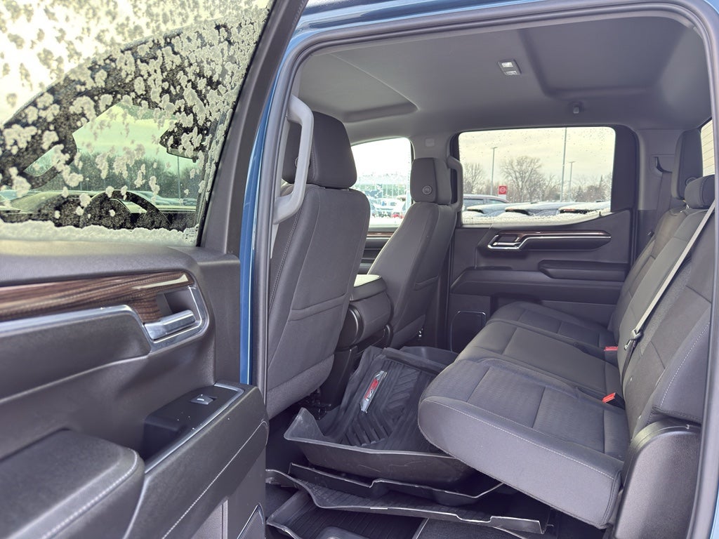 2024 Chevrolet Silverado 1500 Crew Cab Short Box 4-Wheel Drive LT 1LT