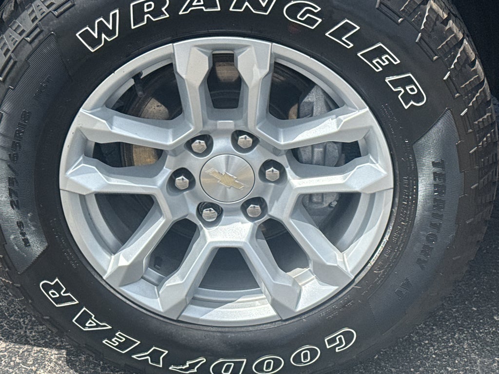 2022 Chevrolet Silverado 1500 Crew Cab Short Box 4-Wheel Drive LT 1LT