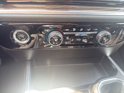2022 Chevrolet Silverado 1500 Crew Cab Short Box 4-Wheel Drive LT 1LT
