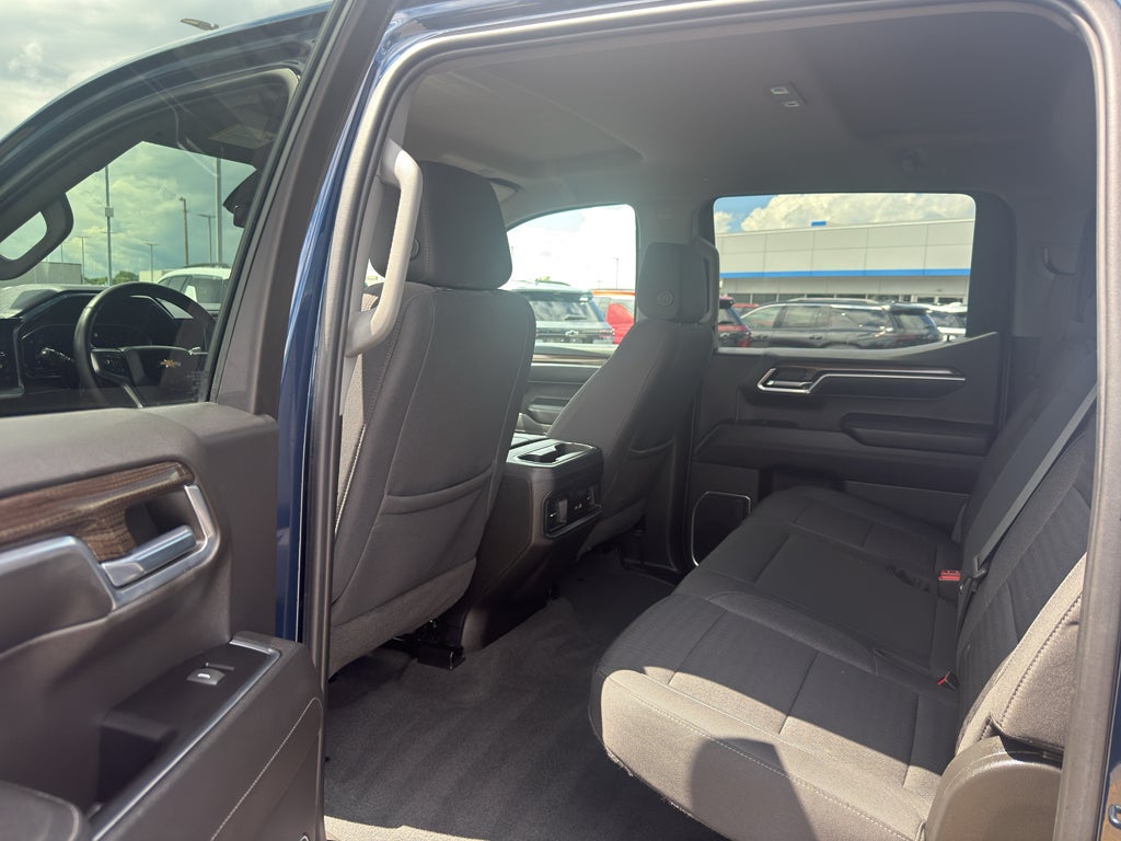 2022 Chevrolet Silverado 1500 Crew Cab Short Box 4-Wheel Drive LT 1LT