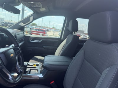 2023 Chevrolet Silverado 1500 Crew Cab Short Box 4-Wheel Drive LT 1LT