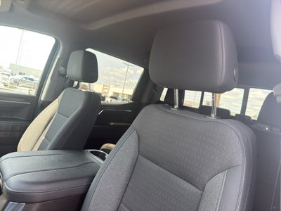 2023 Chevrolet Silverado 1500 Crew Cab Short Box 4-Wheel Drive LT 1LT