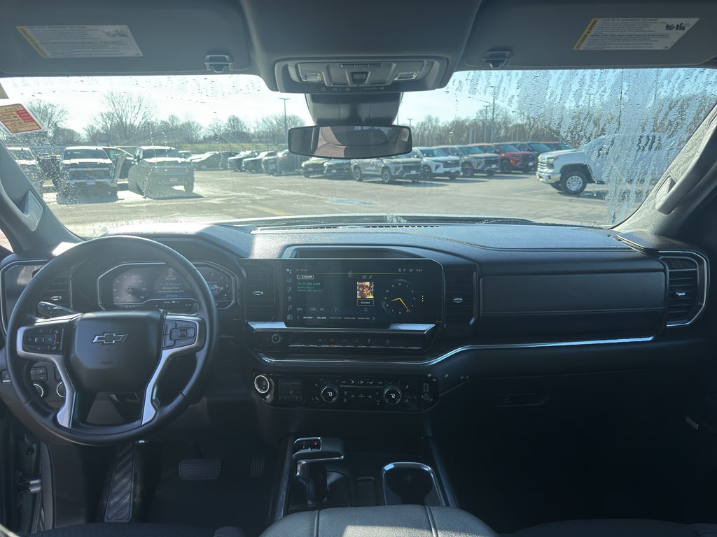 2023 Chevrolet Silverado 1500 Crew Cab Short Box 4-Wheel Drive RST