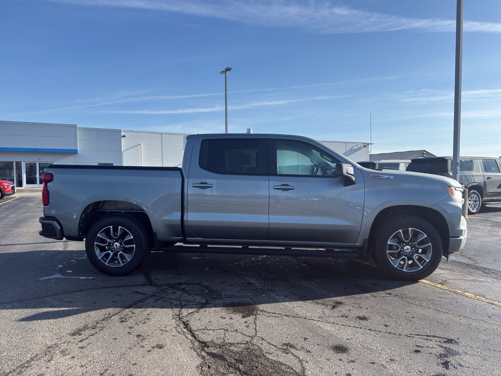 2023 Chevrolet Silverado 1500 Crew Cab Short Box 4-Wheel Drive RST