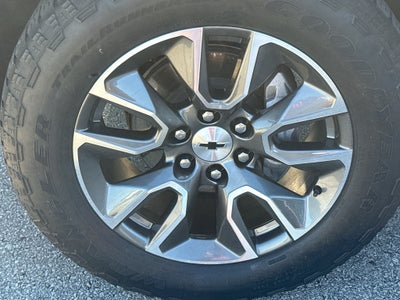 2023 Chevrolet Silverado 1500 Crew Cab Short Box 4-Wheel Drive RST