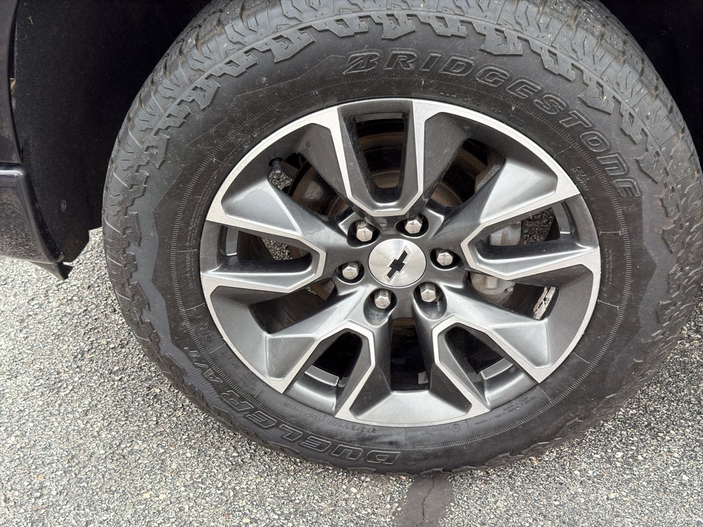 2023 Chevrolet Silverado 1500 Crew Cab Short Box 4-Wheel Drive RST