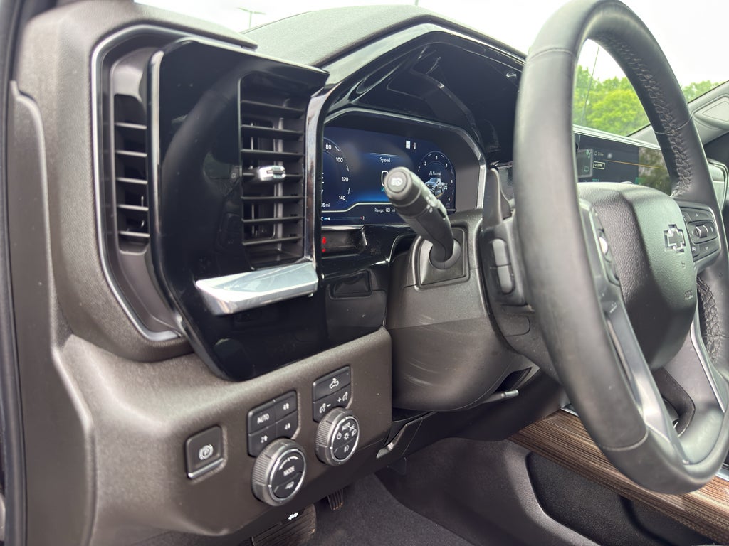 2023 Chevrolet Silverado 1500 Crew Cab Short Box 4-Wheel Drive RST