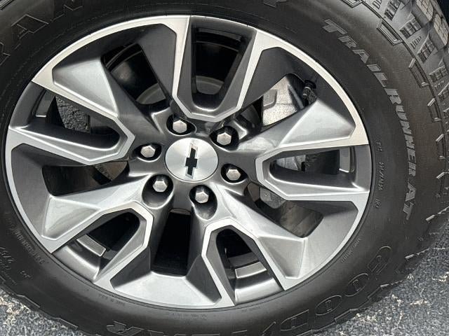 2023 Chevrolet Silverado 1500 Crew Cab Short Box 4-Wheel Drive RST