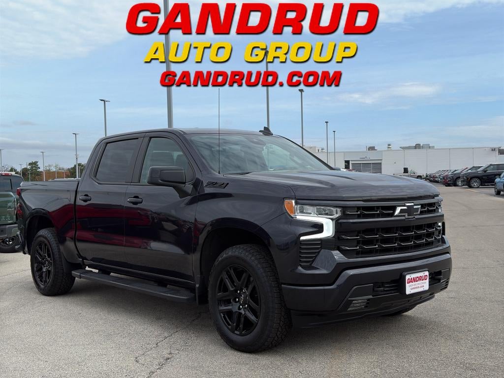 2023 Chevrolet Silverado 1500 Crew Cab Short Box 4-Wheel Drive RST
