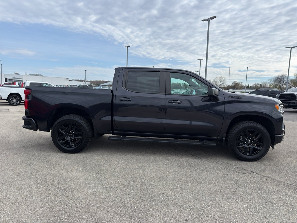 2023 Chevrolet Silverado 1500 Crew Cab Short Box 4-Wheel Drive RST