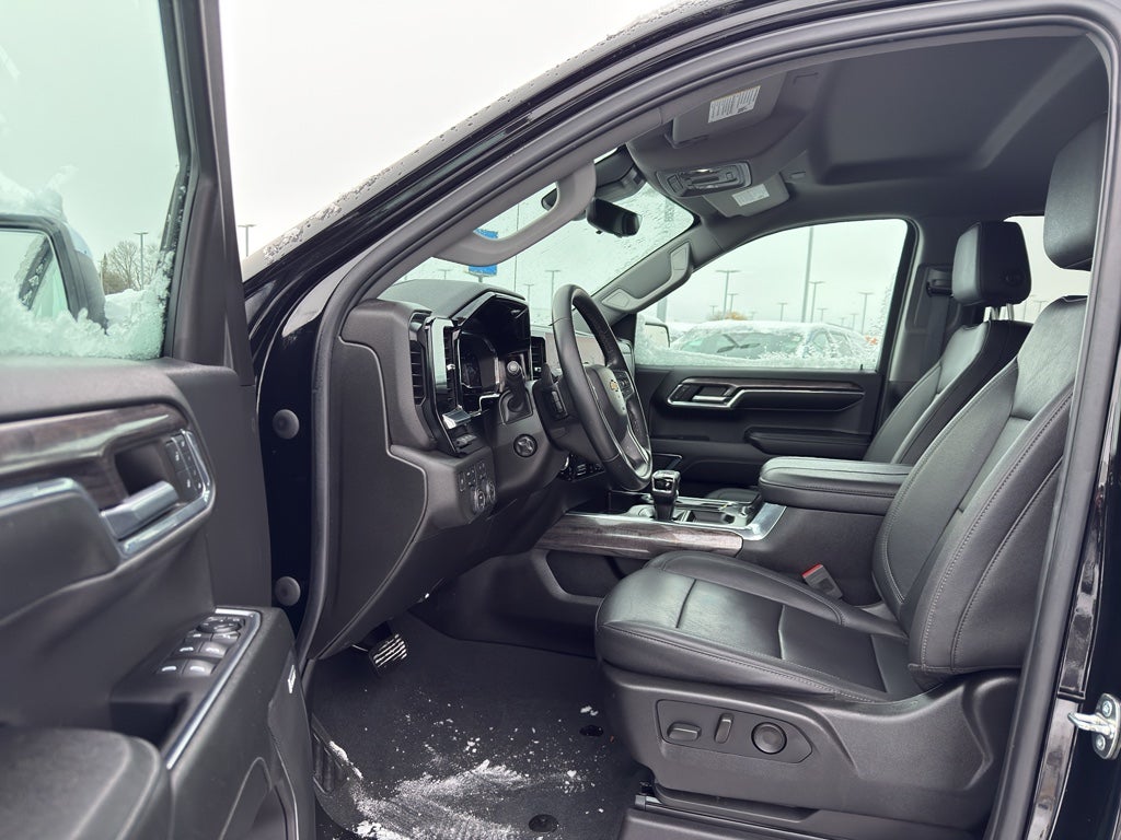 2024 Chevrolet Silverado 1500 Crew Cab Short Box 4-Wheel Drive LTZ