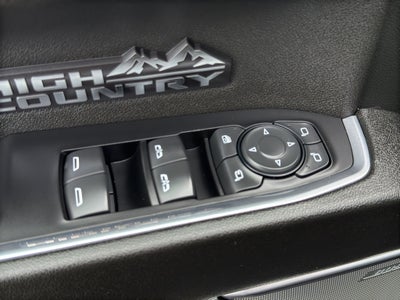 2024 Chevrolet Silverado 1500 Crew Cab Short Box 4-Wheel Drive High Country