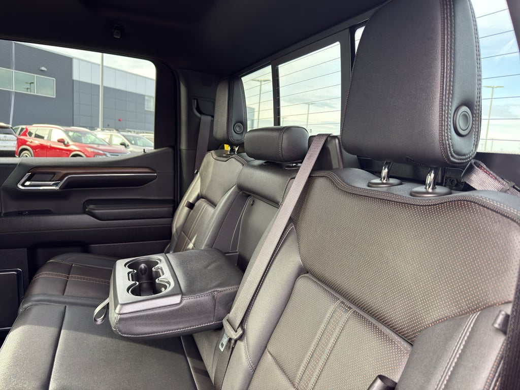 2024 Chevrolet Silverado 1500 Crew Cab Short Box 4-Wheel Drive High Country