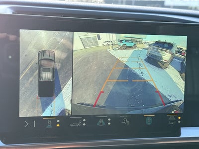 2022 Chevrolet Silverado 1500 Crew Cab Short Box 4-Wheel Drive High Country