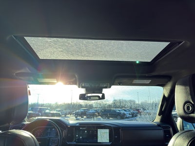 2022 Chevrolet Silverado 1500 Crew Cab Short Box 4-Wheel Drive High Country