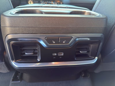 2022 Chevrolet Silverado 1500 Crew Cab Short Box 4-Wheel Drive High Country