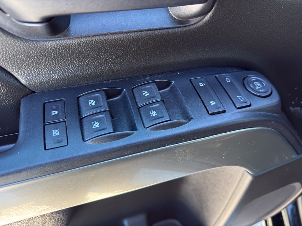 2019 Chevrolet Silverado 1500 LD Double Cab Standard Box 4-Wheel Drive LT