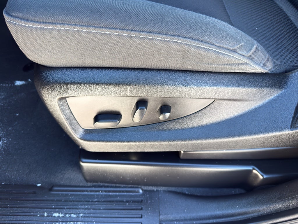 2019 Chevrolet Silverado 1500 LD Double Cab Standard Box 4-Wheel Drive LT