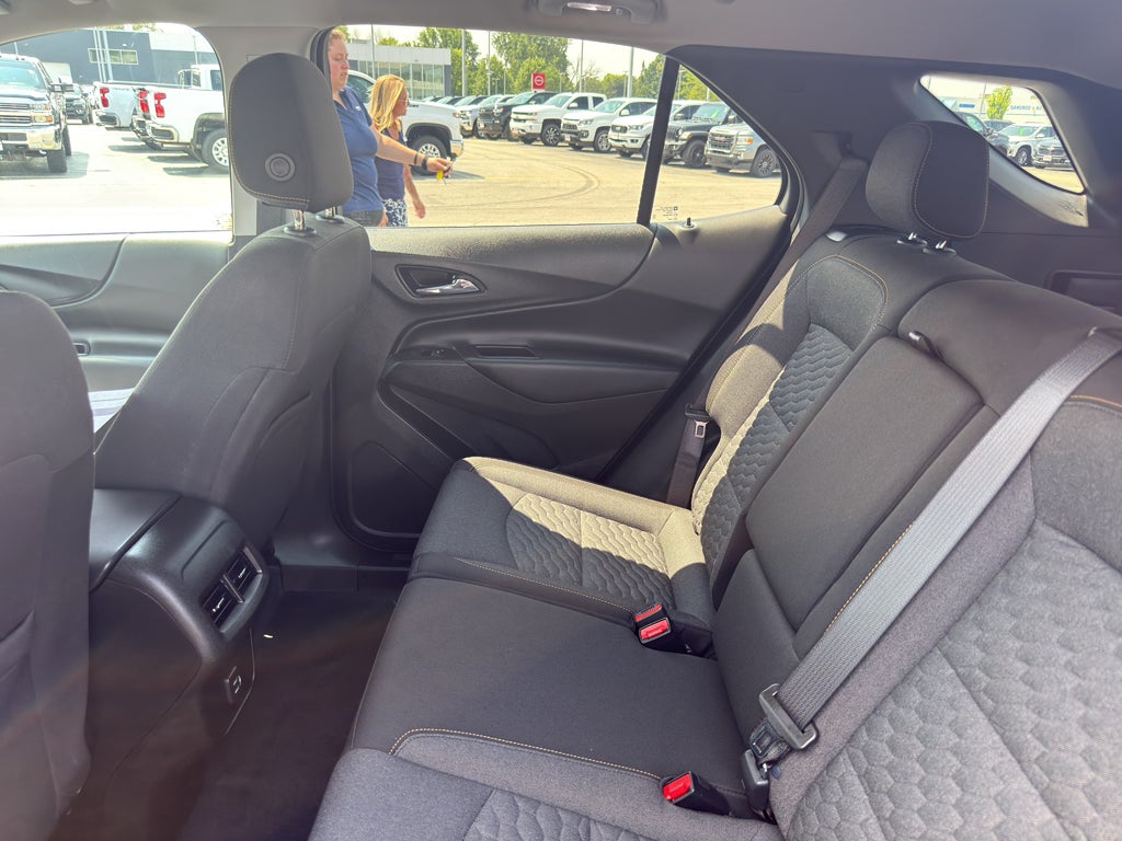 2021 Chevrolet Equinox FWD LT