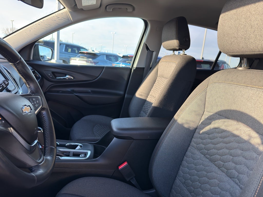 2020 Chevrolet Equinox FWD LT