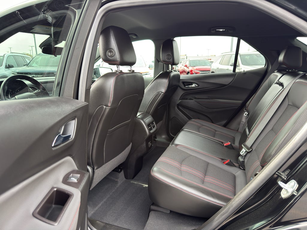 2022 Chevrolet Equinox FWD 4dr RS