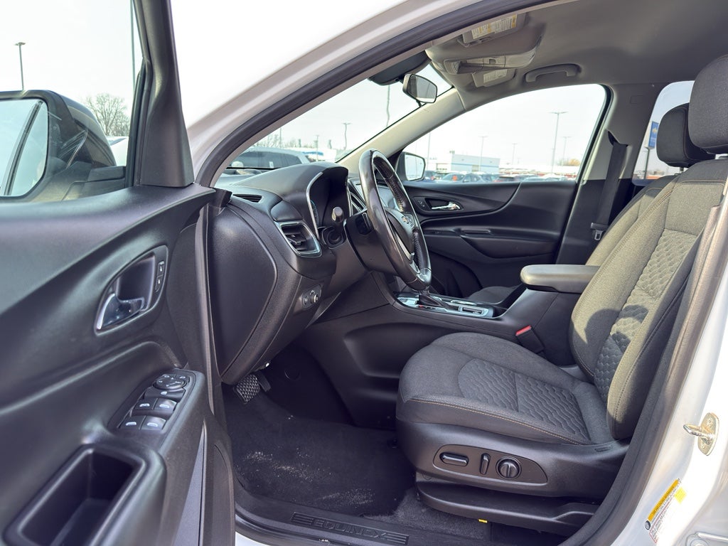 2019 Chevrolet Equinox AWD LT