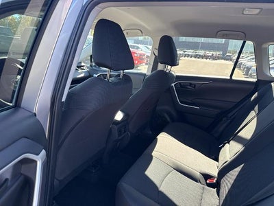 2025 Toyota RAV4 LE AWD (Natl)