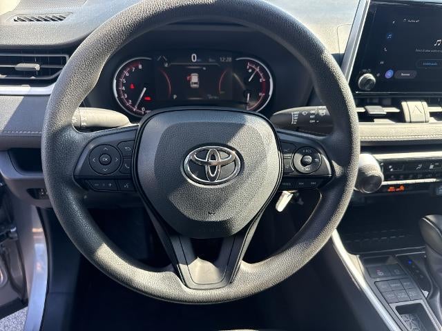 2025 Toyota RAV4 LE AWD (Natl)