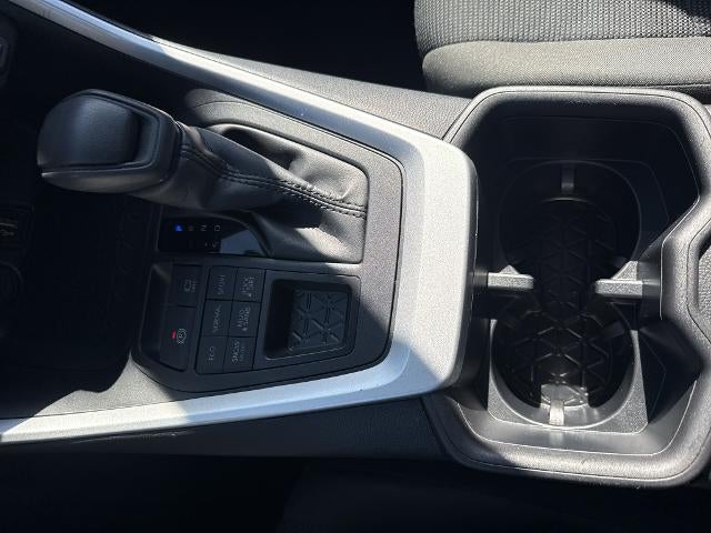 2025 Toyota RAV4 LE AWD (Natl)