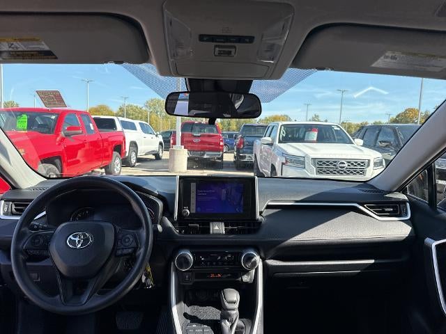 2025 Toyota RAV4 LE AWD (Natl)