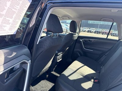 2025 Toyota RAV4 LE AWD (Natl)