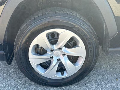 2025 Toyota RAV4 LE AWD (Natl)