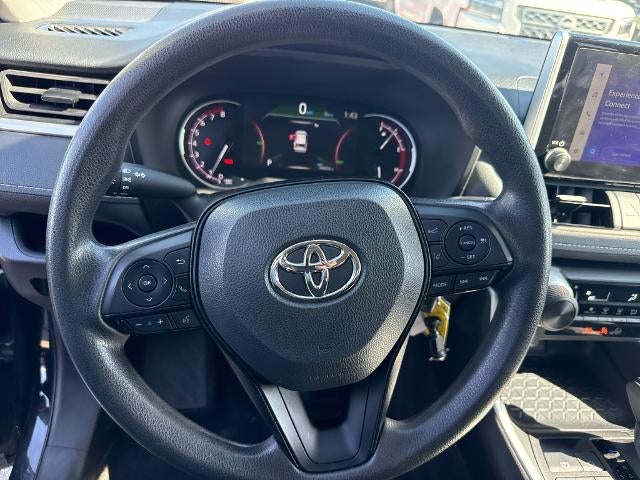 2025 Toyota RAV4 LE AWD (Natl)