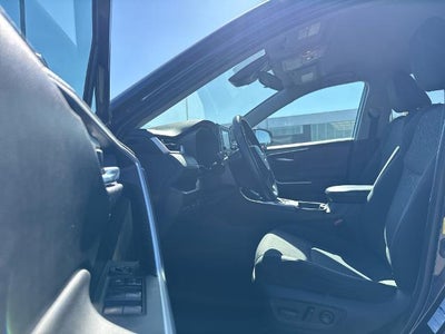 2021 Toyota RAV4 XLE AWD (Natl)