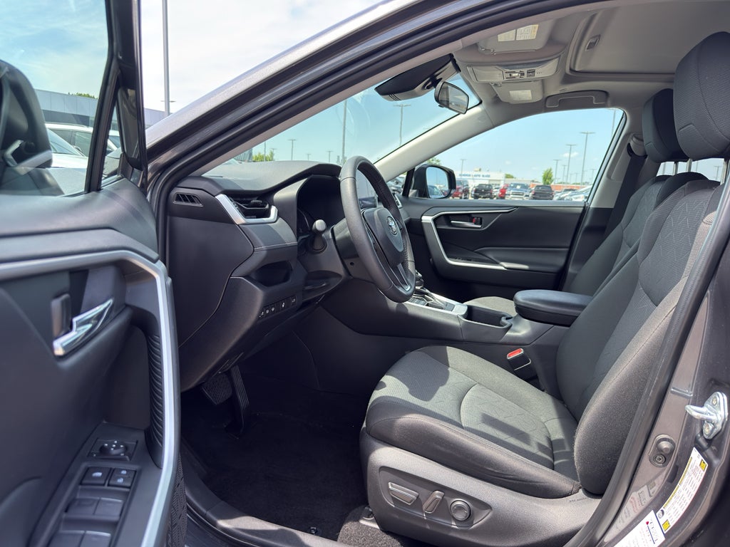 2024 Toyota RAV4 XLE AWD (Natl)