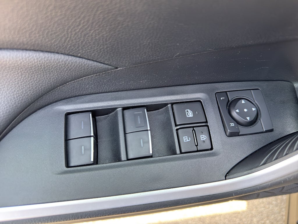2024 Toyota RAV4 XLE AWD (Natl)