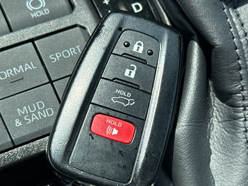 2024 Toyota RAV4 XLE AWD (Natl)