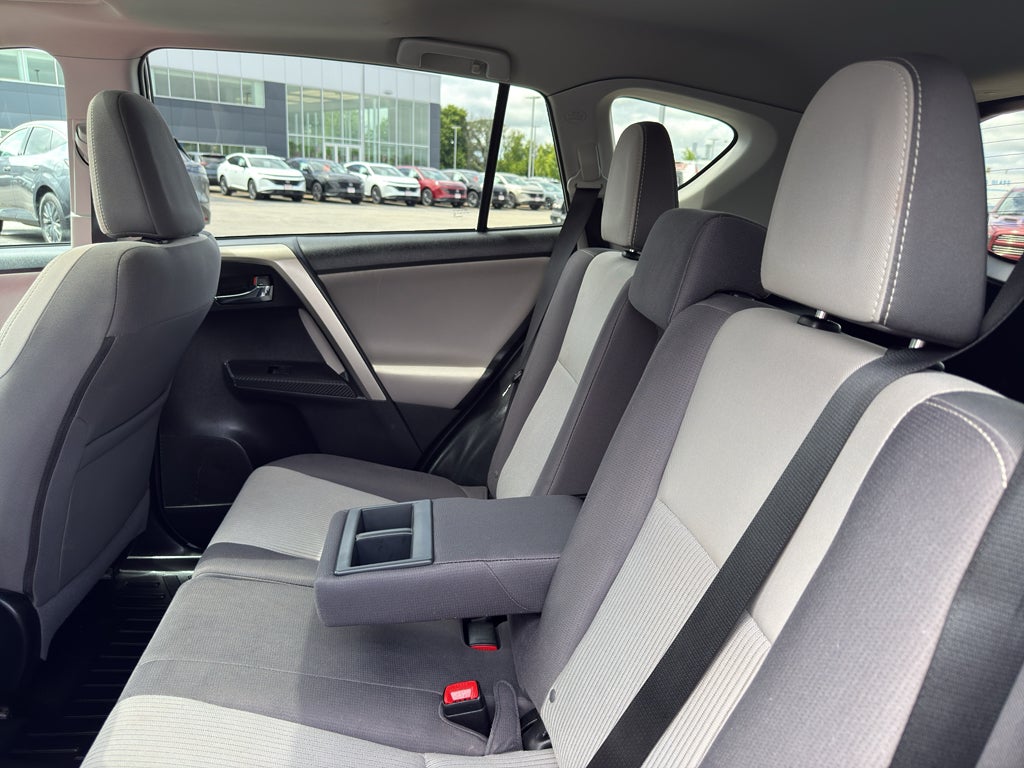 2015 Toyota RAV4 AWD 4dr XLE (Natl)