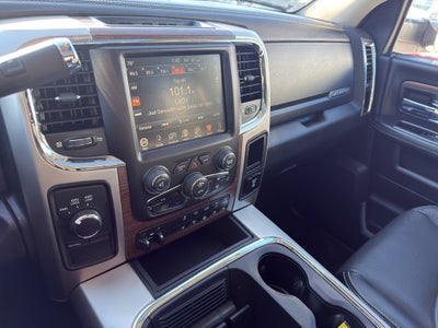 2017 RAM 3500 Laramie 4x4 Crew Cab 6'4" Box