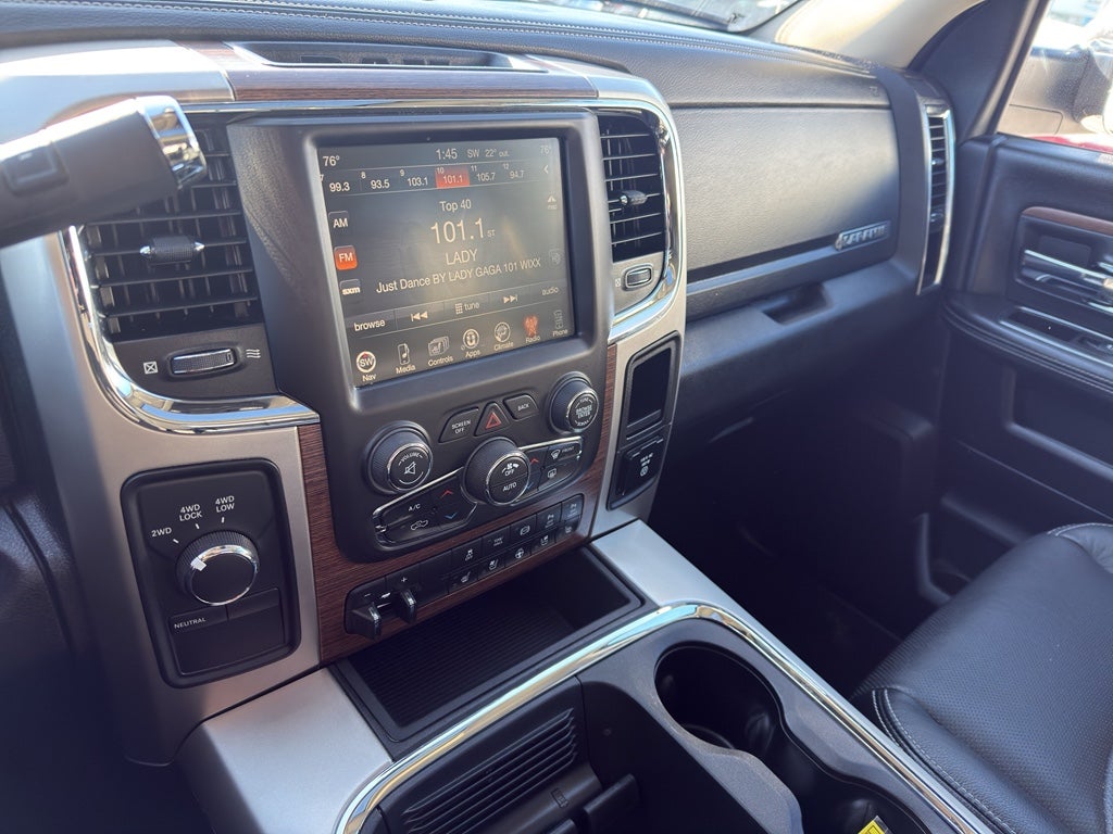 2017 RAM 3500 Laramie 4x4 Crew Cab 6'4" Box