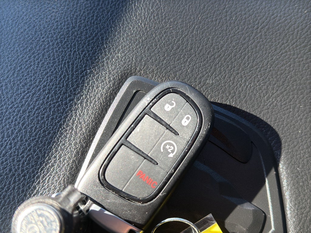 2017 RAM 3500 Laramie 4x4 Crew Cab 6'4" Box