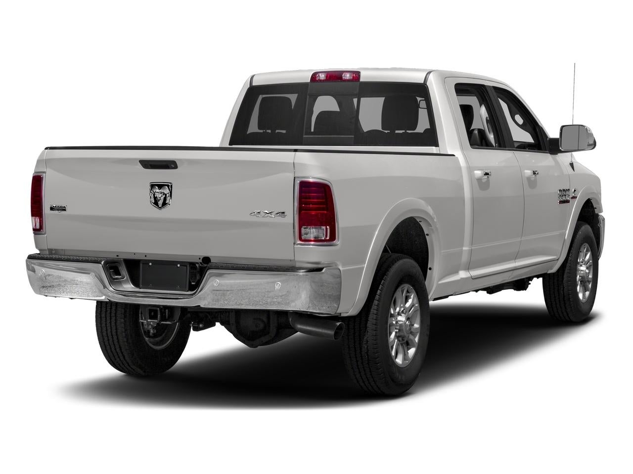 2017 RAM 3500 Laramie 4x4 Crew Cab 6'4" Box