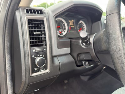 2013 RAM 1500 4WD Regular Cab 8 Ft Box Tradesman