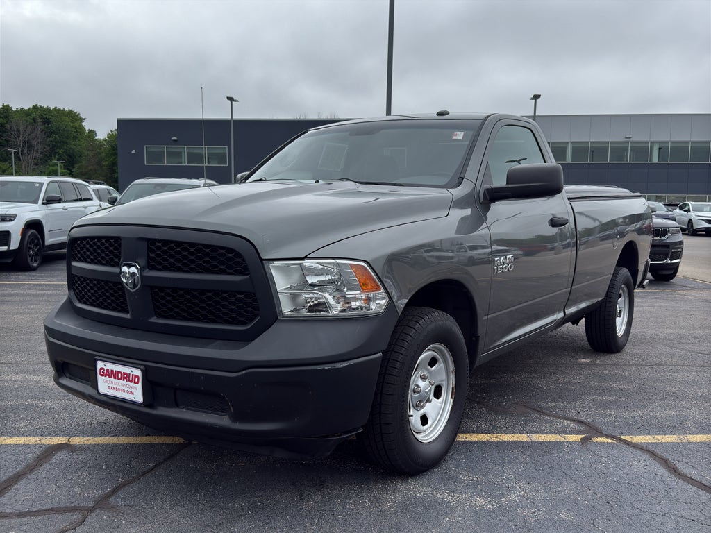 2013 RAM 1500 4WD Regular Cab 8 Ft Box Tradesman