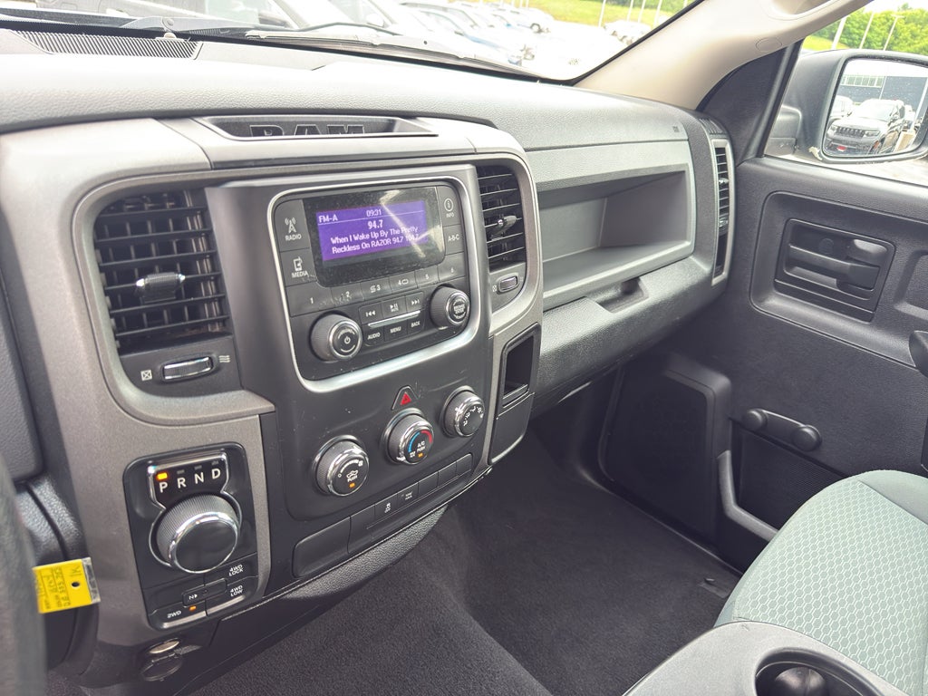 2013 RAM 1500 4WD Regular Cab 8 Ft Box Tradesman