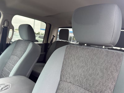 2018 RAM 1500 Big Horn 4x4 Crew Cab 5'7" Box