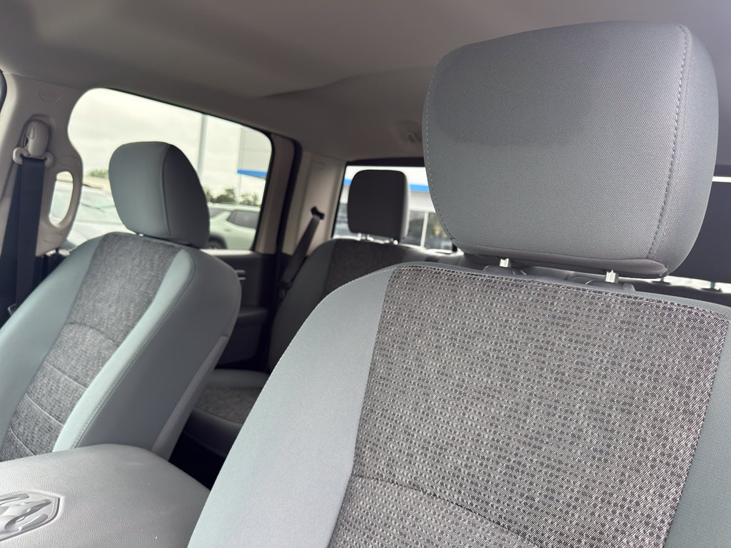 2018 RAM 1500 Big Horn 4x4 Crew Cab 5'7" Box