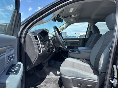 2017 RAM 1500 Big Horn 4x4 Crew Cab 5'7" Box