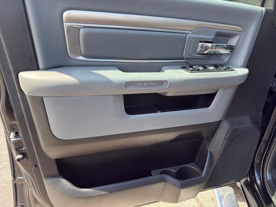 2017 RAM 1500 Big Horn 4x4 Crew Cab 5'7" Box